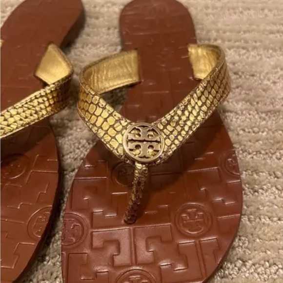 Tory Burch Thora flip flops gold - Picture 2 of 3